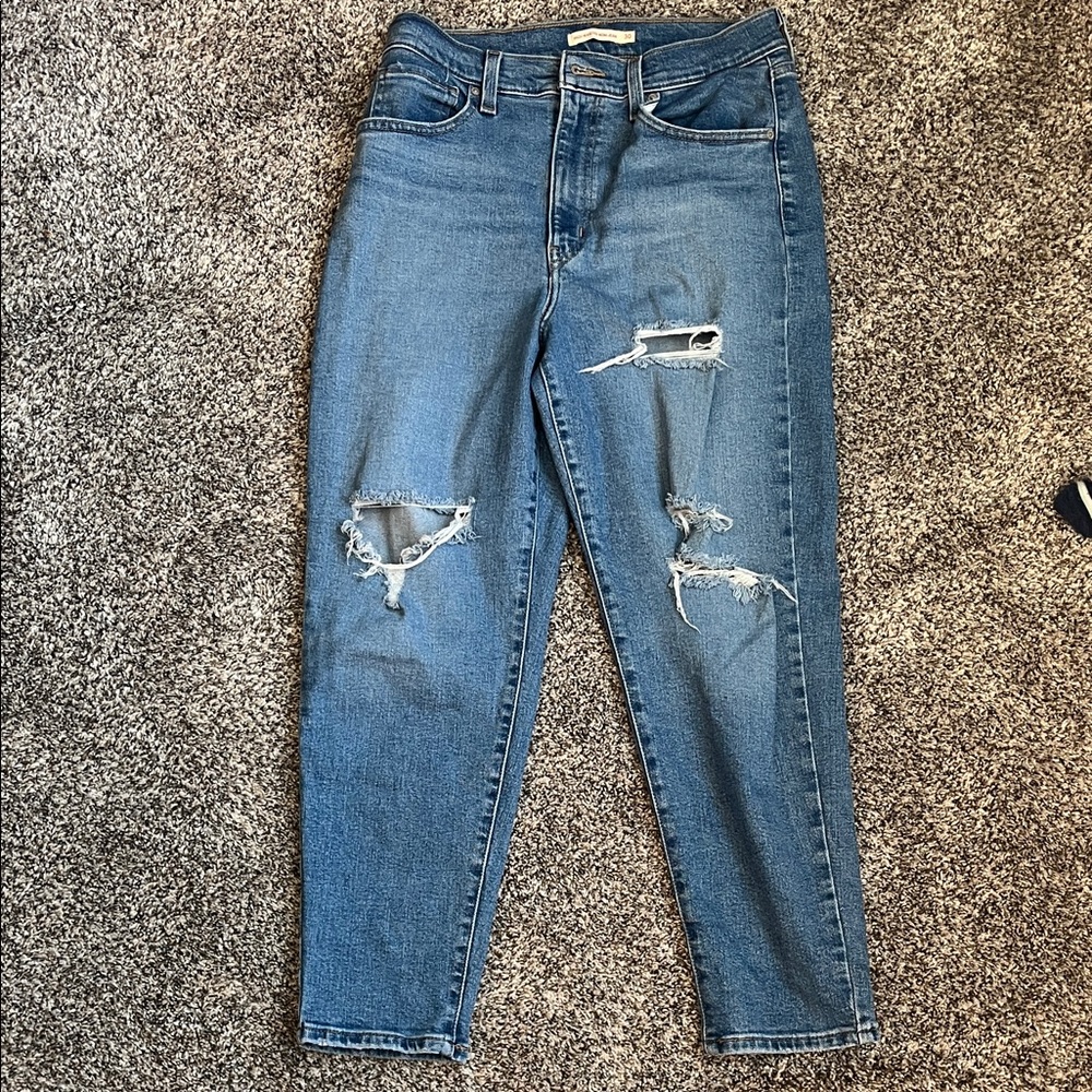 Levi's High Waisted Mom Jeans